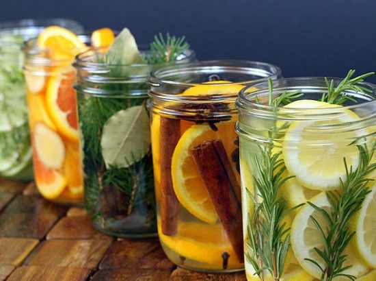 Φυσικά αρώματα για να ανανεώσετε τους χώρου σας